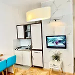 Apartment-sarajevo Free Public Parking Appartement *