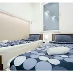 Apartment-sarajevo Free Public Parking Appartement