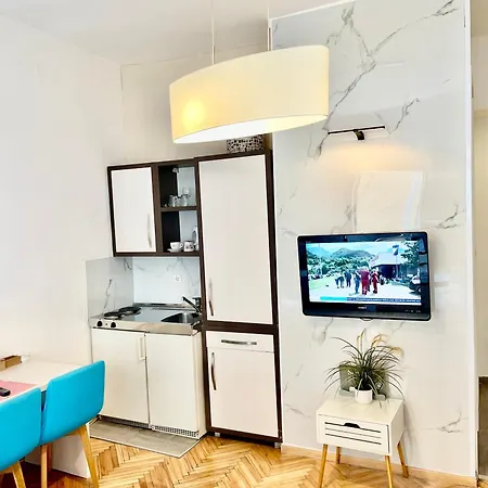 Apartment-sarajevo Free Public Parking Apartment *