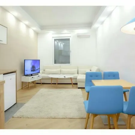 Apartment-sarajevo Free Public Parking *