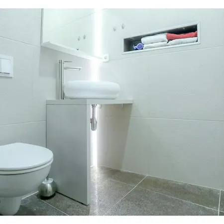 Apartment-sarajevo Free Public Parking Apartment *