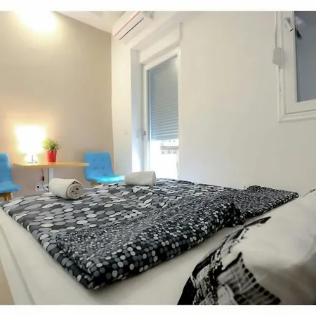 Apartment-sarajevo Free Public Parking Apartmán